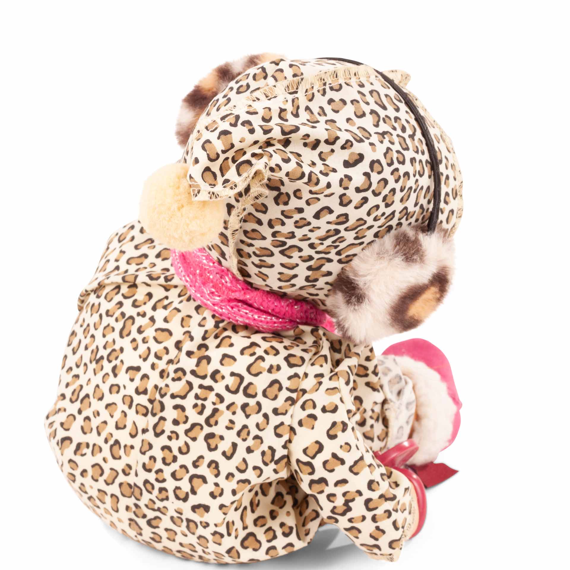 muffin-cats-babypuppe-goetz-anzug-leoprint-leolook-schal-strickschal-fellboots-winterstiefe-ohrenschuetzer