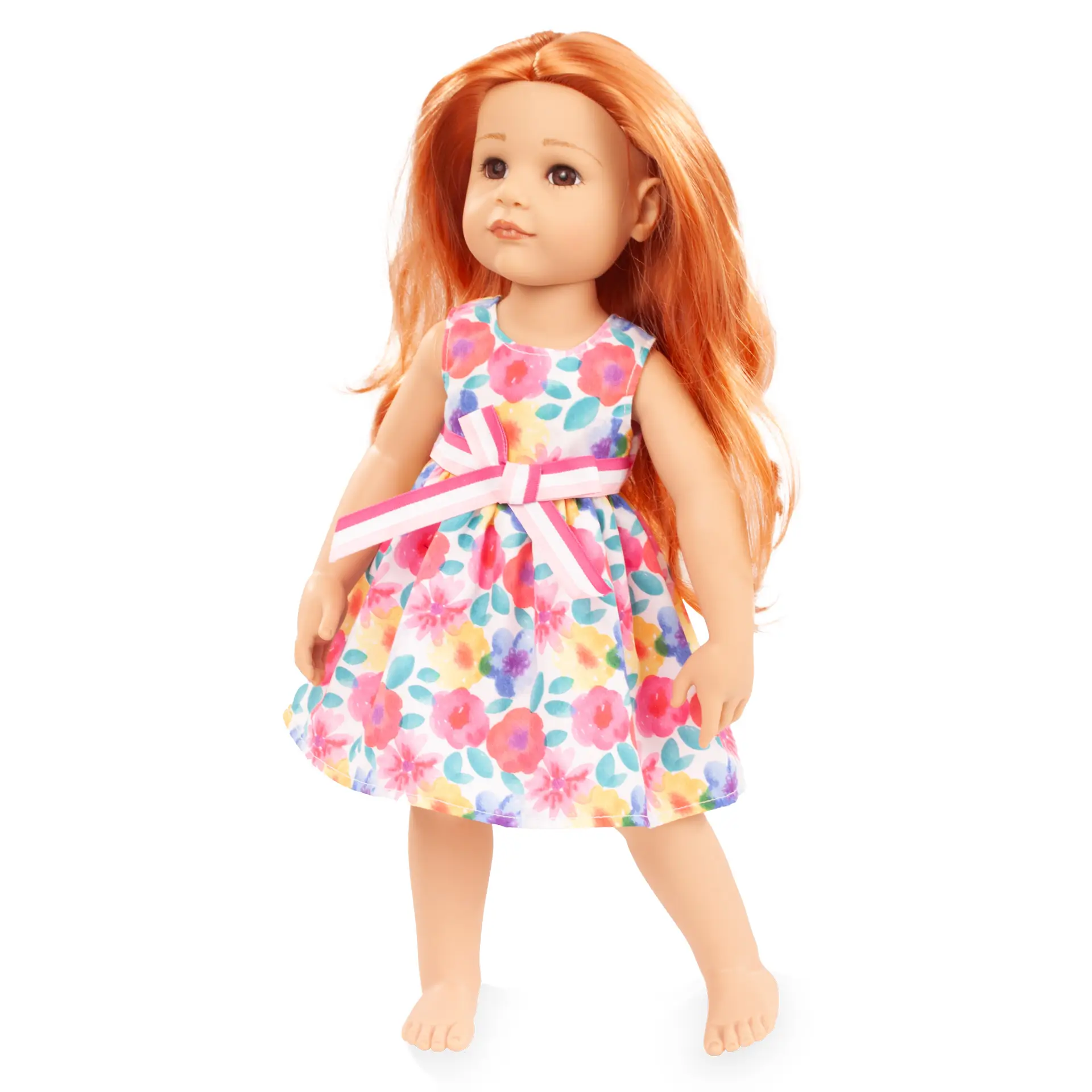 Sommerkleid fuer Stehpuppen Gr. 45-50 cm mit buntem Blumenmuster und Schleife, angezogen. Von Goetz