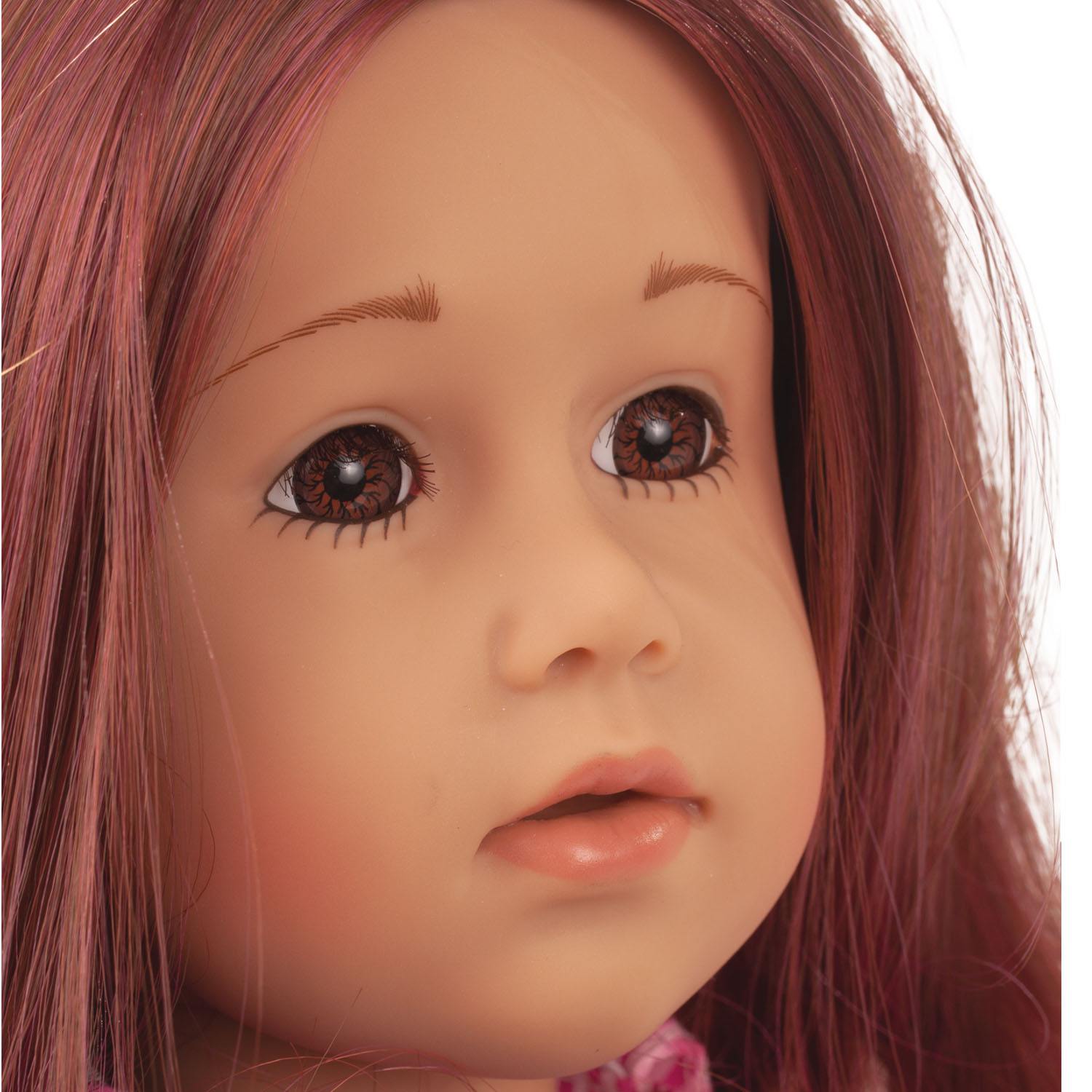 laura-multigelenkstehpuppe-goetz-braune-augen-portrait-bruenett-pink-gestraehntes-haar