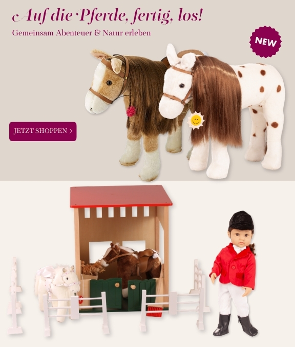 Kaemmpferde und das neue Kaemmpferd in weiss mit braunen Tupfen, dazu eine kleine Stehpuppe Gr. 36 cm im Reitdress und ein Reitstall von Goetz
