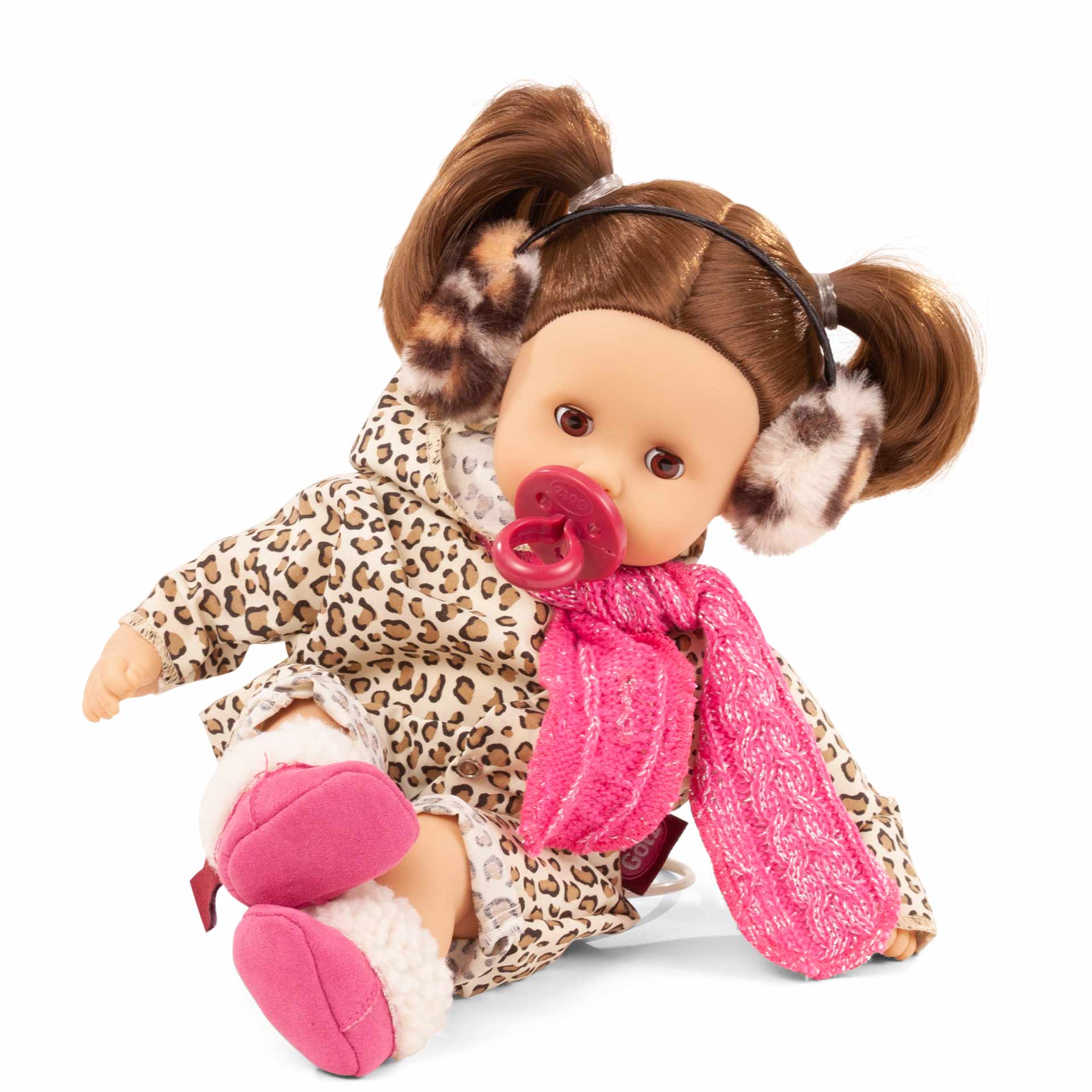2420960-muffin-cats-babypuppe-goetz muffin-cats-babypuppe-goetz-schnuller-anzug-leoprint-leolook-schal-strickschal-fellboots-winterstiefe-ohrenschuetzer-schnuller-braunhaarig-schlafaugen-zoepfe