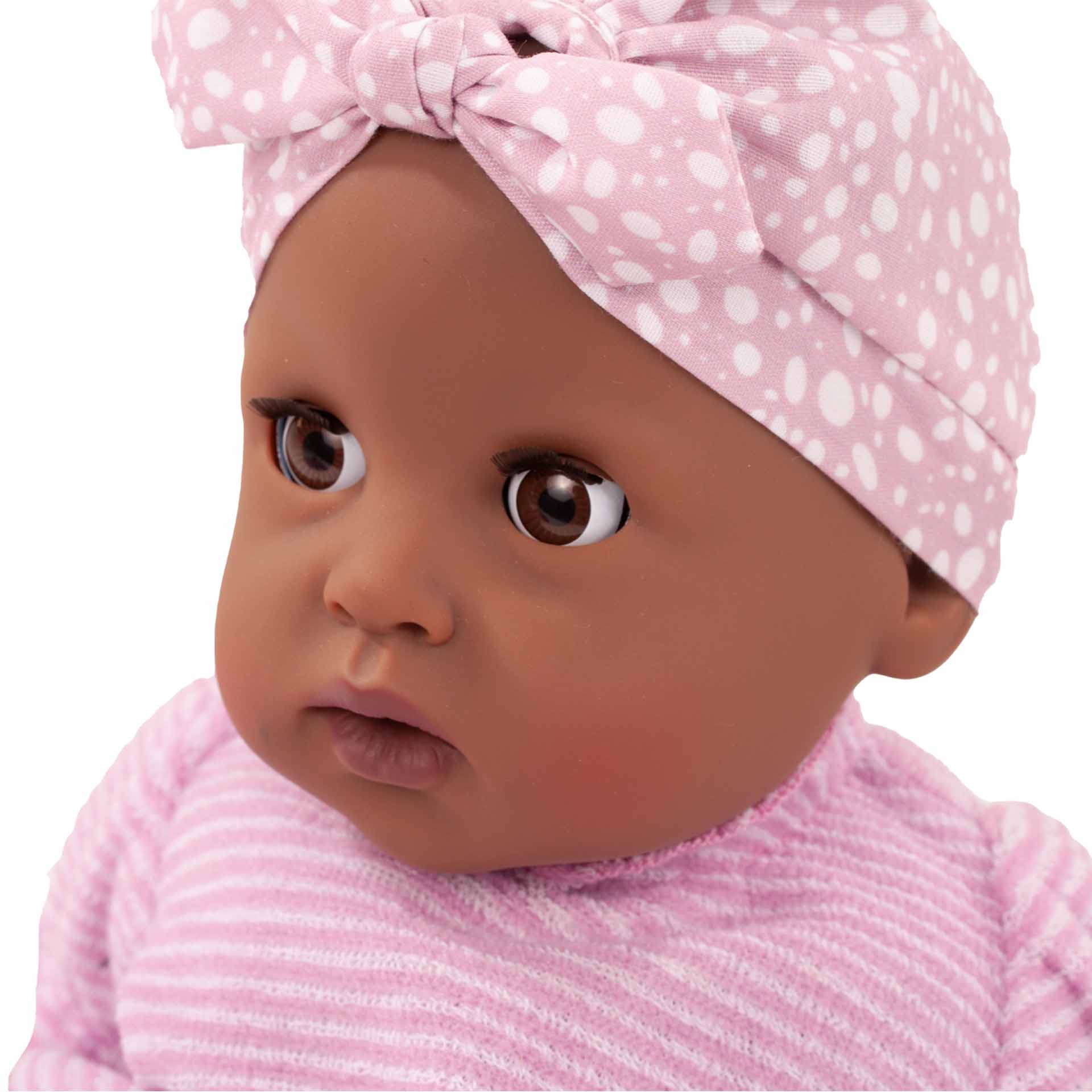 2216867-cosy-aquini-soft-mood-badepuppe-goetz-portrait-kopftuch cosy-aquini-soft-mood-badepuppe-goetz-portrait-kopftuch-schlafaugen-braune-augen-weichkoerper