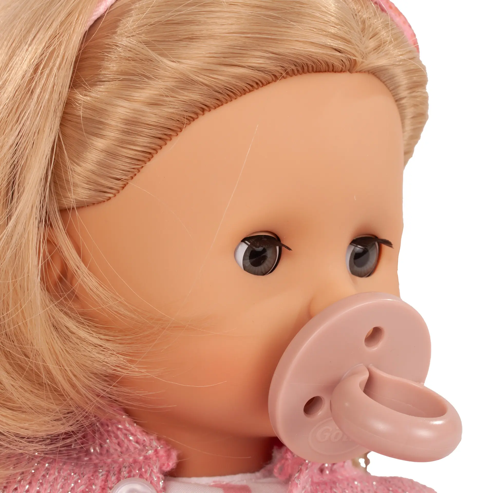 Portrait von Babypuppe Gr. 30-33 cm mit blonden Haaren und blauen Schlafaugen mit Schnuller von Goetz