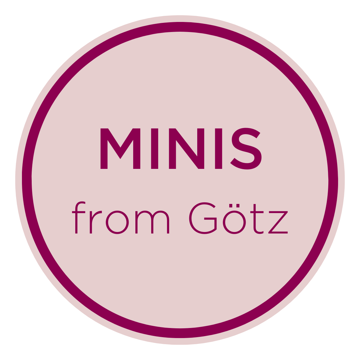 Minis from Goetz Round logo with the inscription Minis from Goetz on a pink background