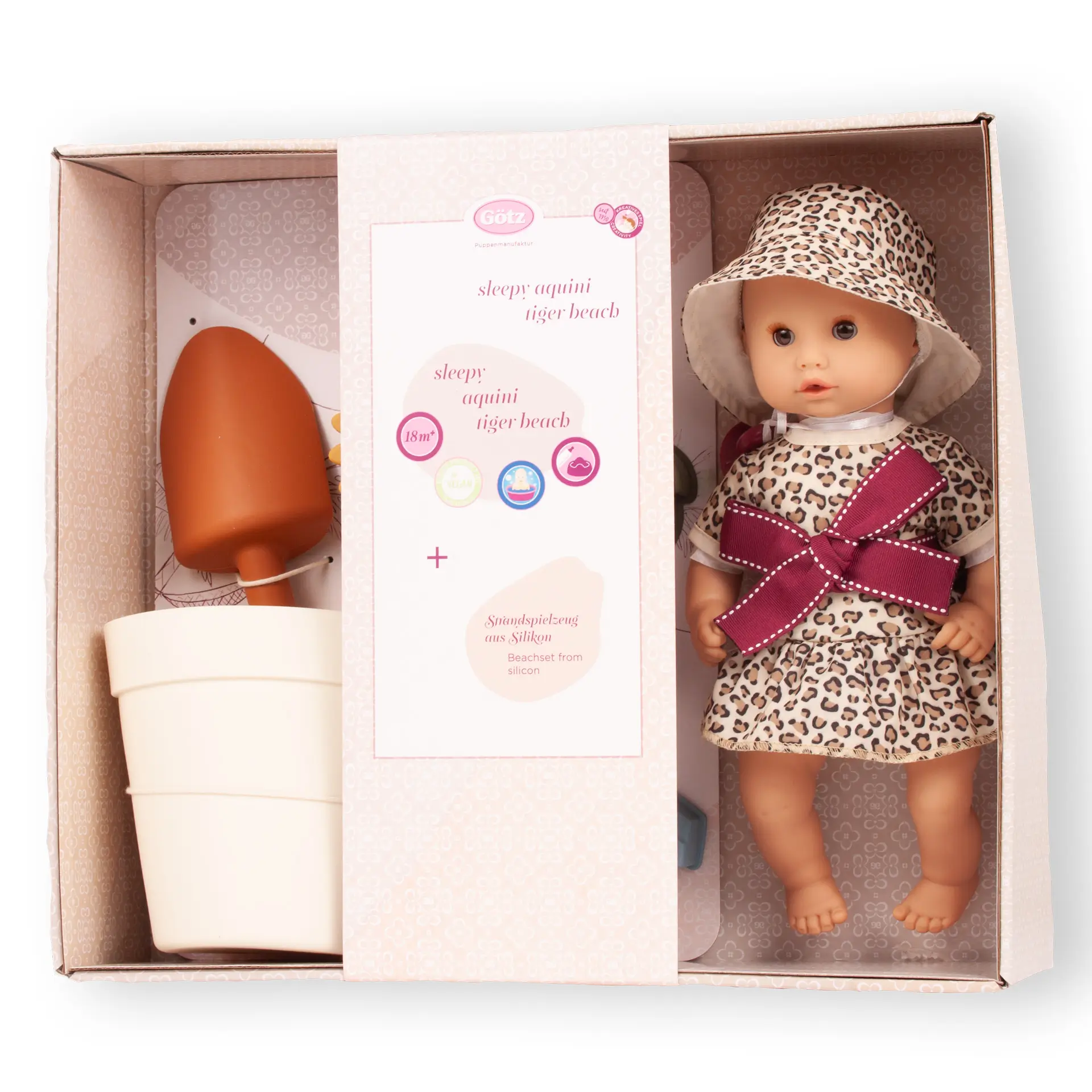 Badepuppe mit Schlafaugen Gr. 30 cm in getigerter Sommerkleidung mit Strandspielzeug: Schaufel, vier Foermchen und einem Eimer in edler Geschenkbox