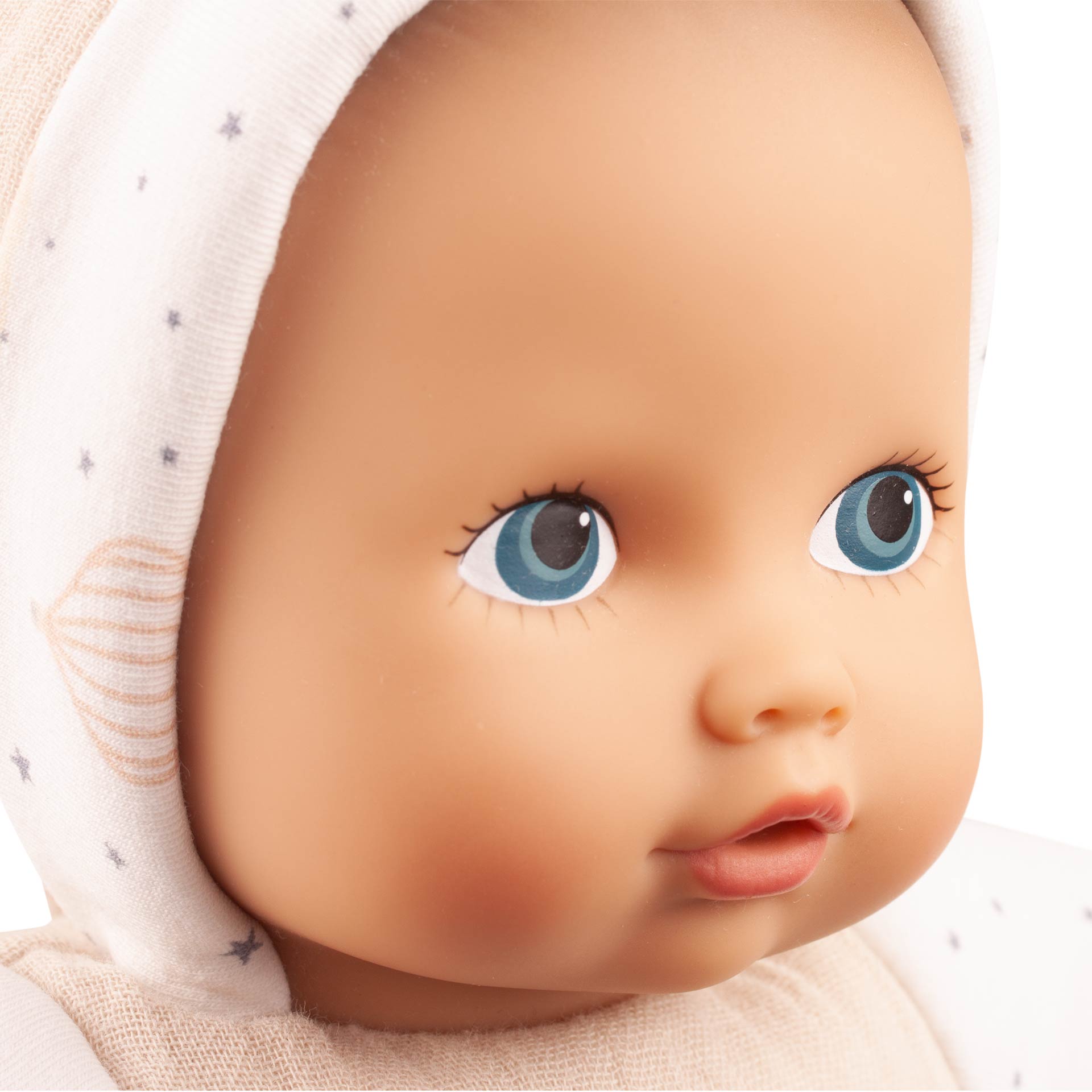2491423-baby-pure-himmlisch baby-pure-himmlisch-gemalte-blaue-augen-nahaufnahme