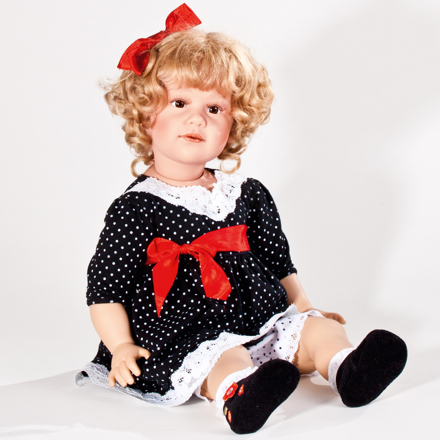 Lea by Sissel B. Skille Lea by Sissel B. Skille