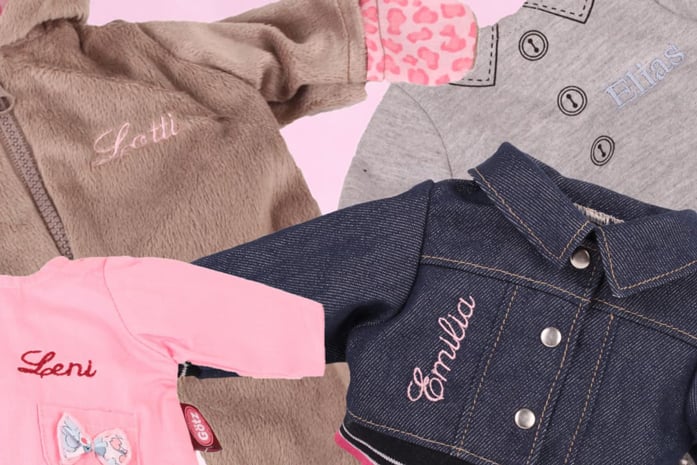 individuell bestickte Puppenmode mit Namen