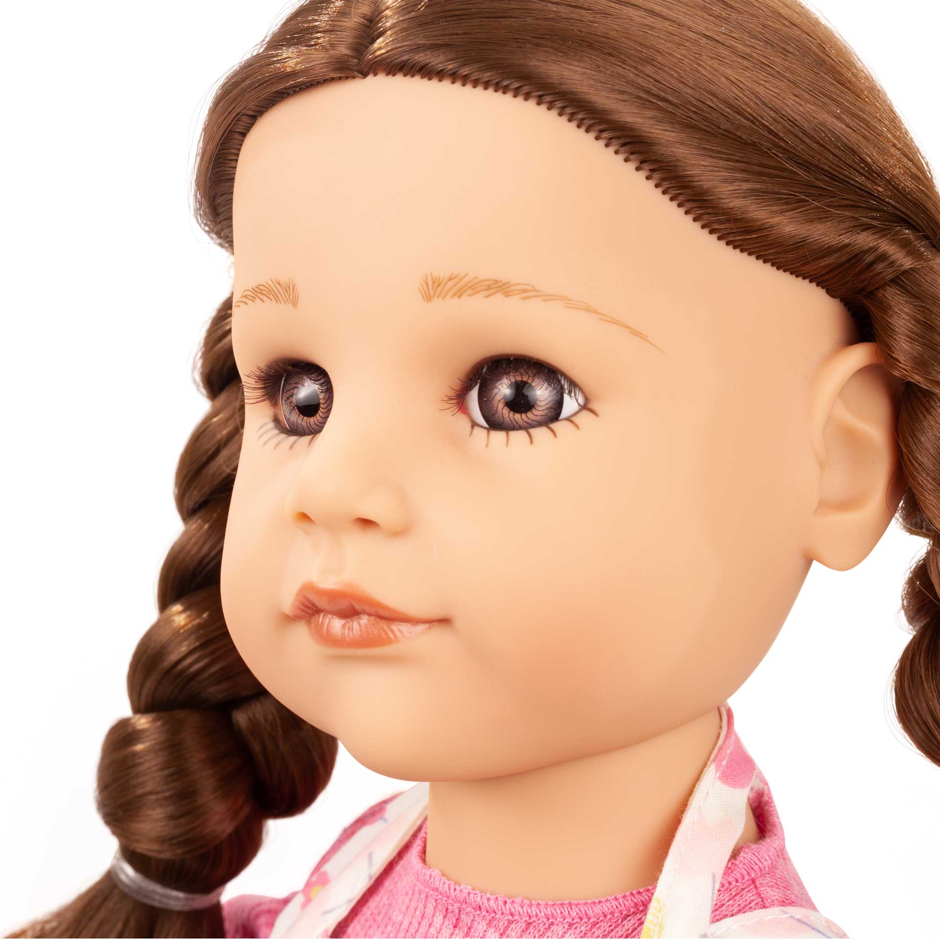 2359007-hannah-garden-lookalike-stehpuppe-goetz-portrait hannah-garden-lookalike-stehpuppe-goetz-braunhaarig-braune-augen-portrait