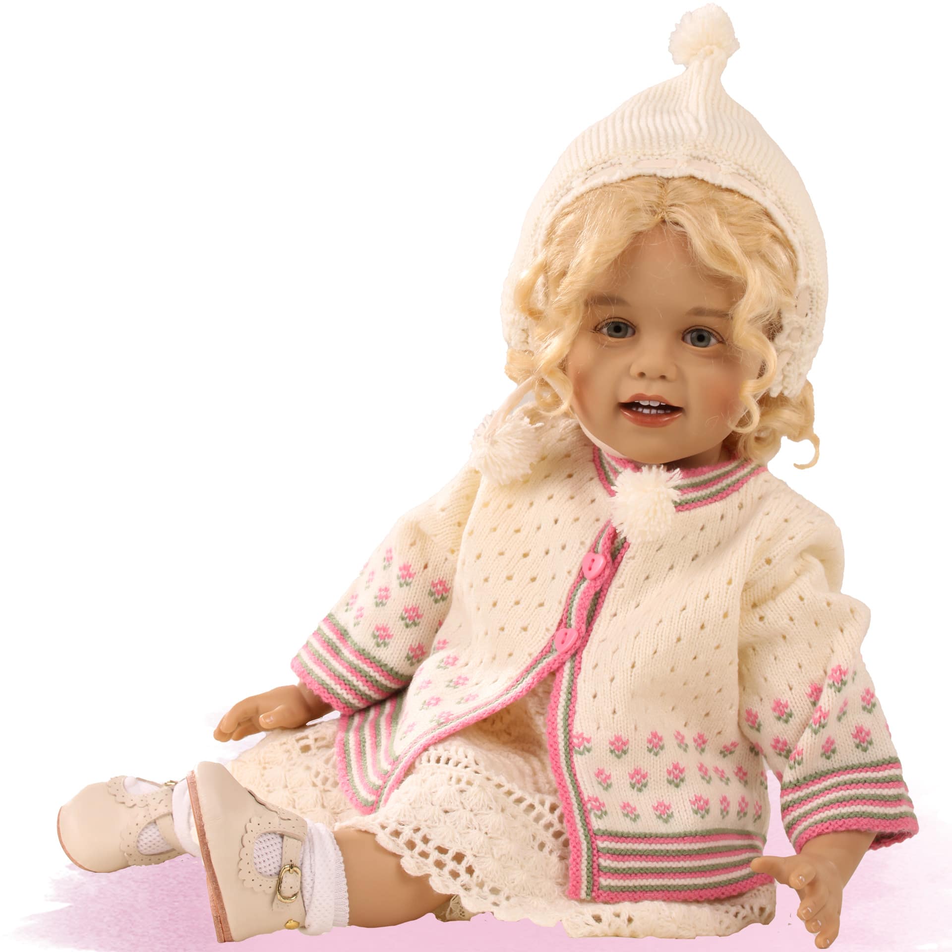 1821647-fenja-skille-kuenstlerpuppe-götz fenja-skille-kuenstlerpuppe-götz-strickkleid-strickjacke-strickmuetze-glasaugen-spangenschuhe