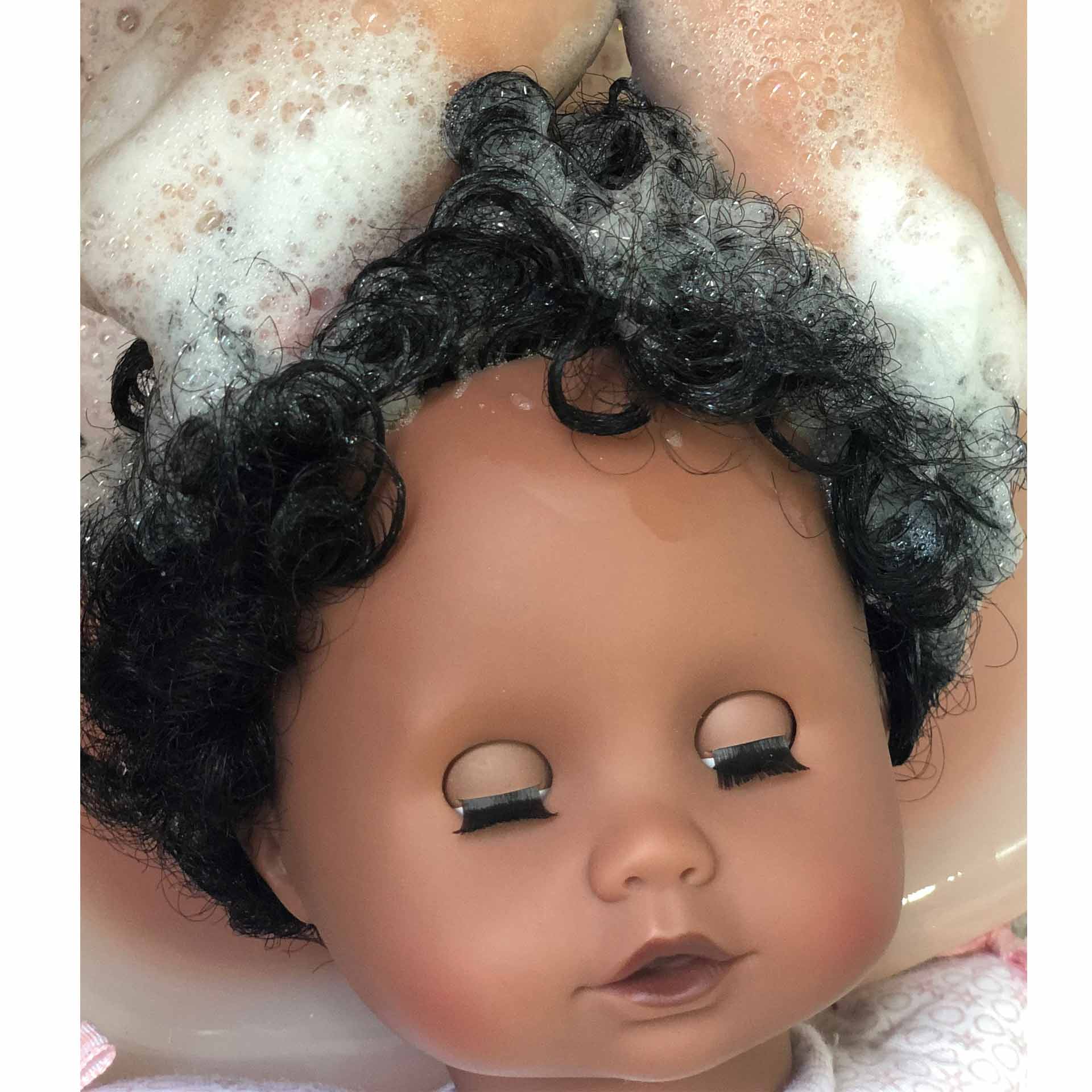haarewaschen-muffin-locken haarewaschen-frisieren-haarpflege-stylen-goetz