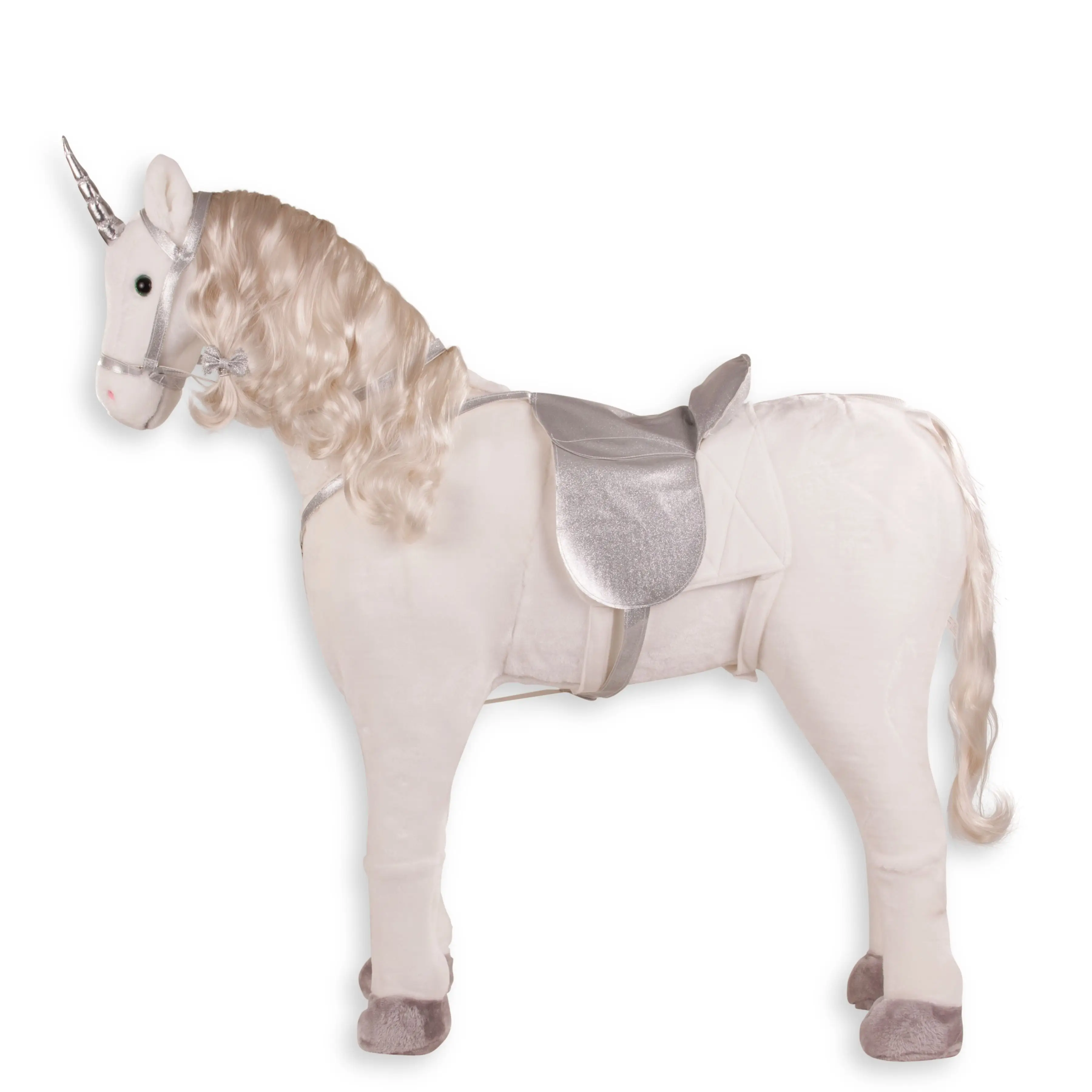 Sitzpferd Einhorn mit einem Stockmass von 77 cm aus weissem Pluesch mit silber Einhorn, Sattel, Satteldecke in weiss und Halfter von Goetz