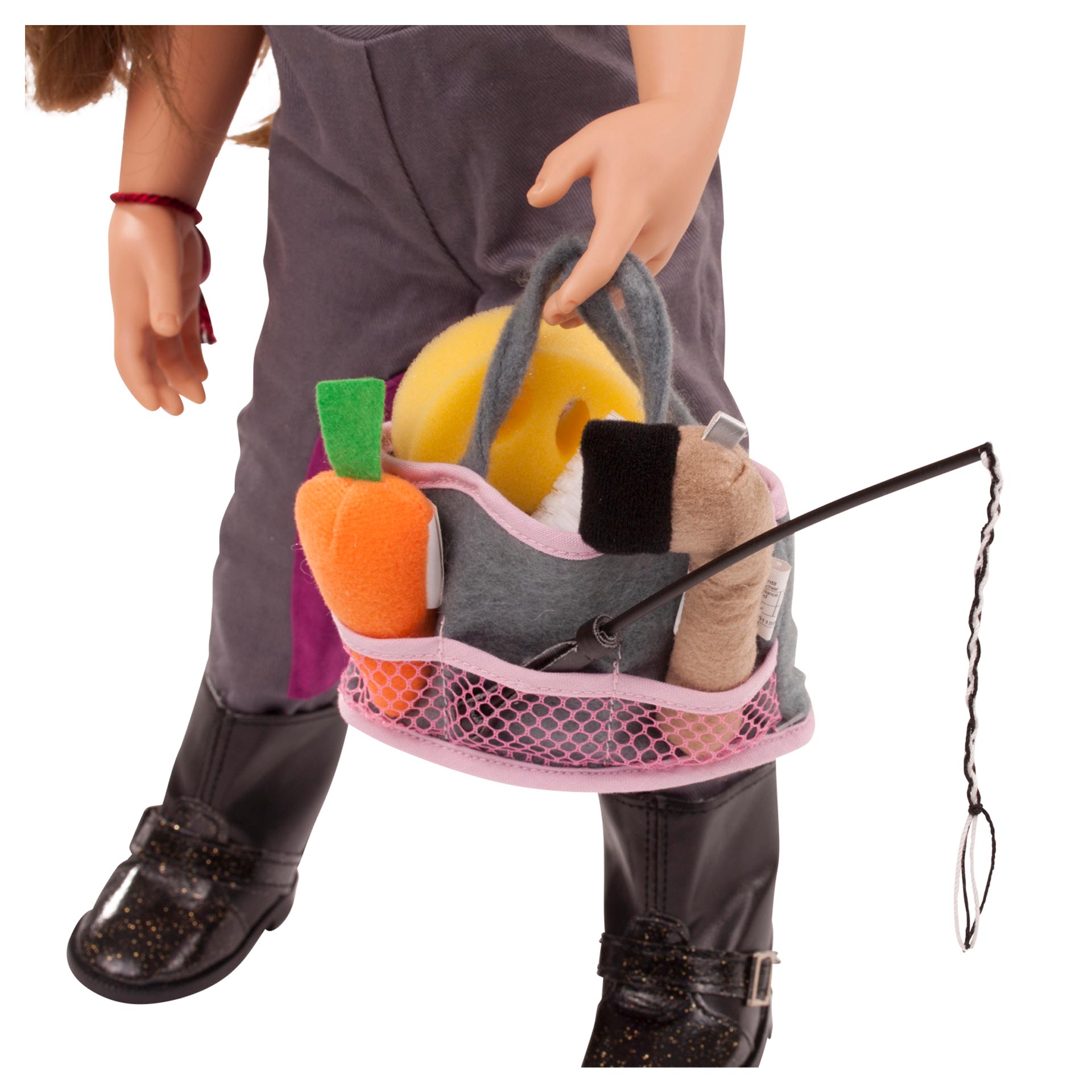 pferdepflege-black-beauty-tasche-moehre-kardaetsche-hufkratzer-schwamm-gerte