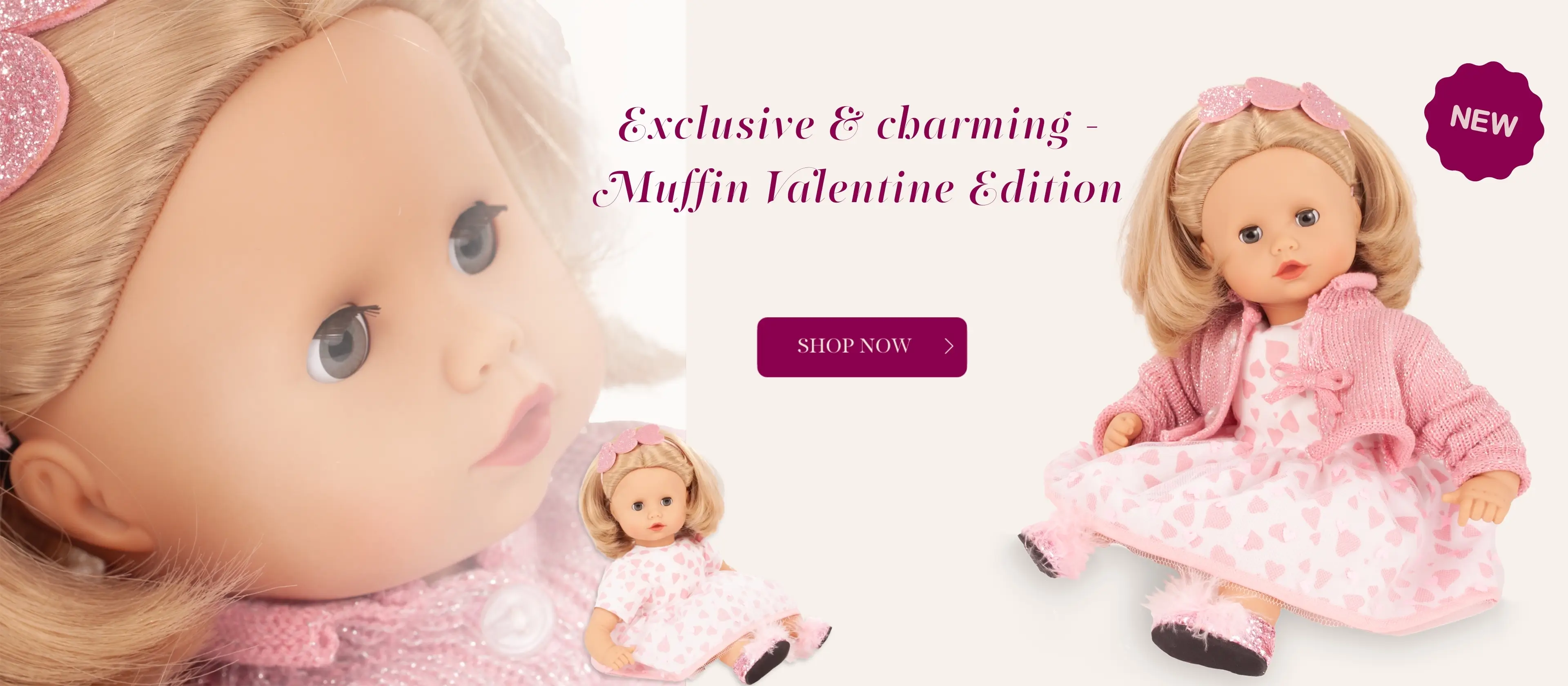 Babypuppe Gr. 30-33 cm mit blonden Haaren und blauen Schlafaugen. Sie ist eine Sonderedition mit rosa-weissem Kleid und rosa Glitzer-Strickjacke von Goetz