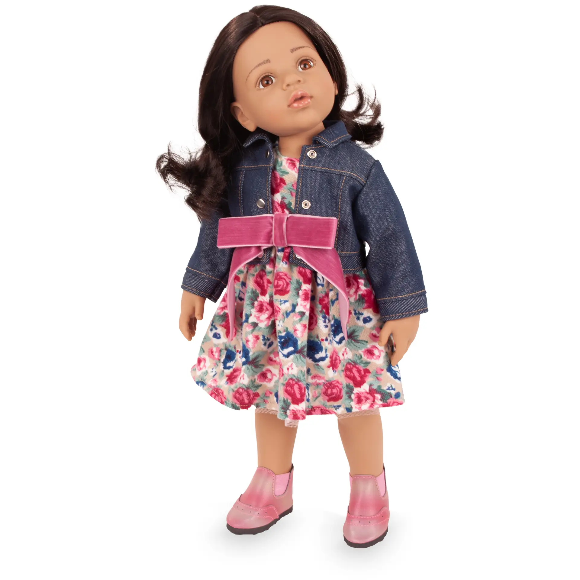 Bekleidung fuer Stehpuppen Gr. 45-50 cm. Kleid mit Rosen und einer Samtschleife mit rosa-schilernden Boots und Jeans-Jacke angezogen von Goetz